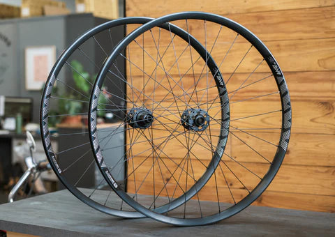 Lyne AMP HD Alloy Wheelset - Hi-per Hubs